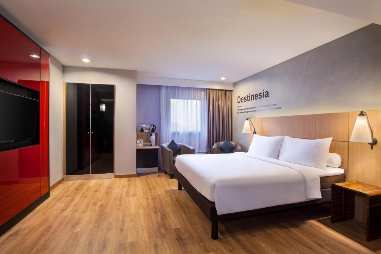Ibis Pontianak City Center Ngoại thất bức ảnh